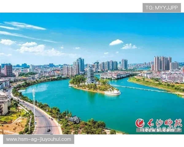 佛山白坭中学足球队：激情拼搏成就辉煌梦想，走向全国赛场的奋进之路